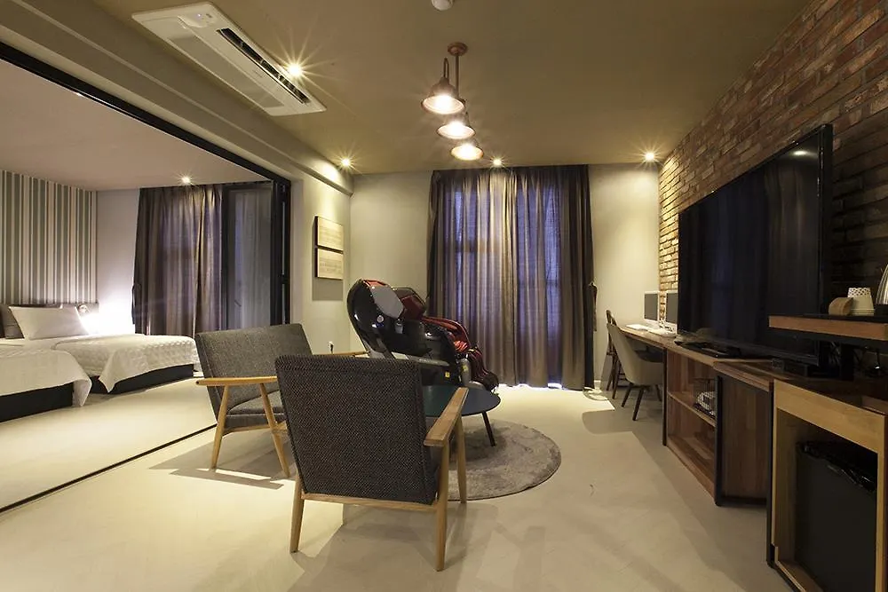 Eobang Brown Dot Hotel Gimhae 2*,  South Korea