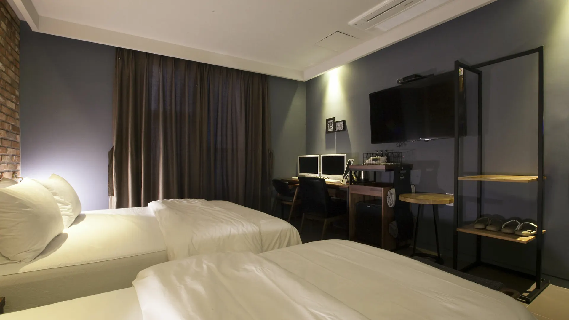 Eobang Brown Dot Hotel Gimhae